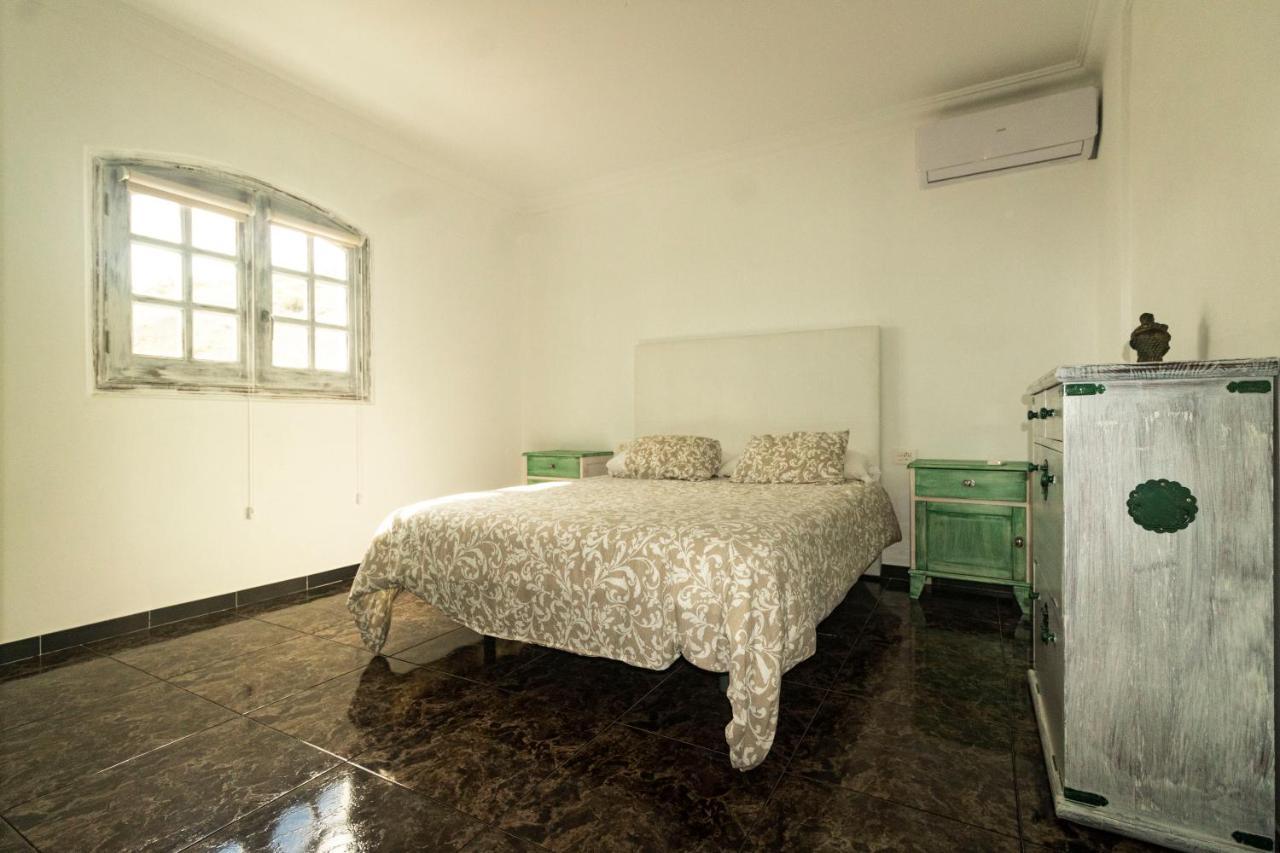 Complejo Oasis La Asomada Villa Tías Buitenkant foto
