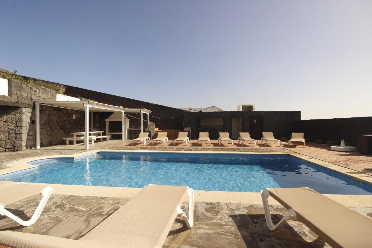 Complejo Oasis La Asomada Villa Tías Buitenkant foto